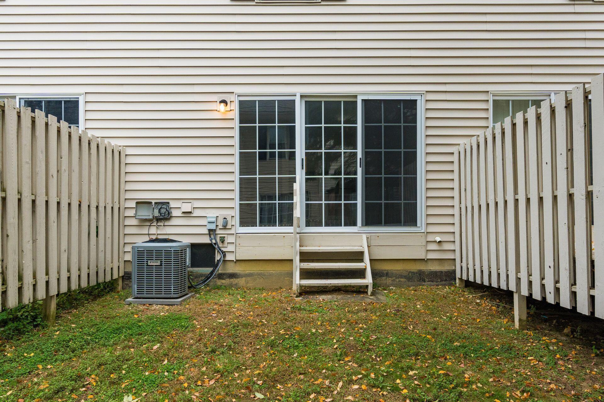 2491 Calais Way, Columbus