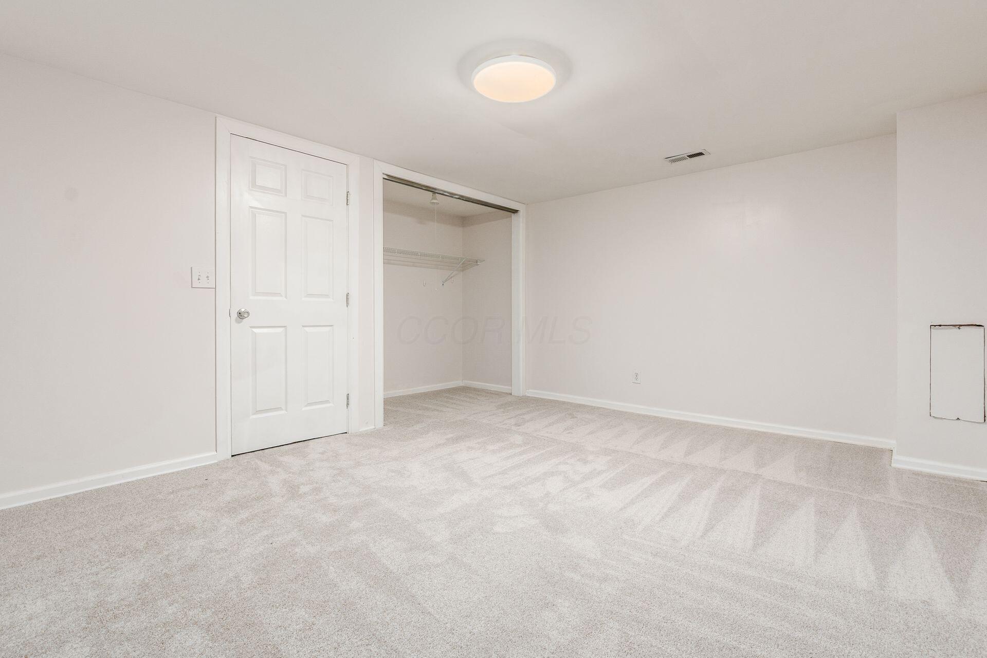 2491 Calais Way, Columbus