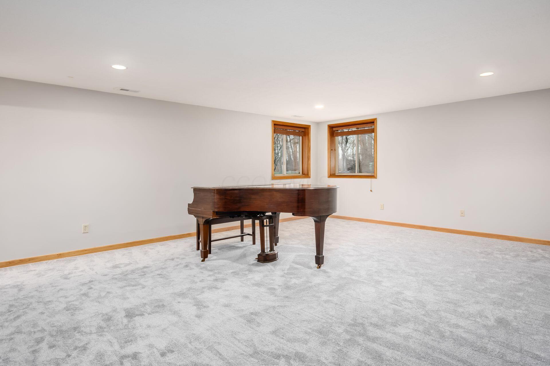 1744 Harrison Pond Drive