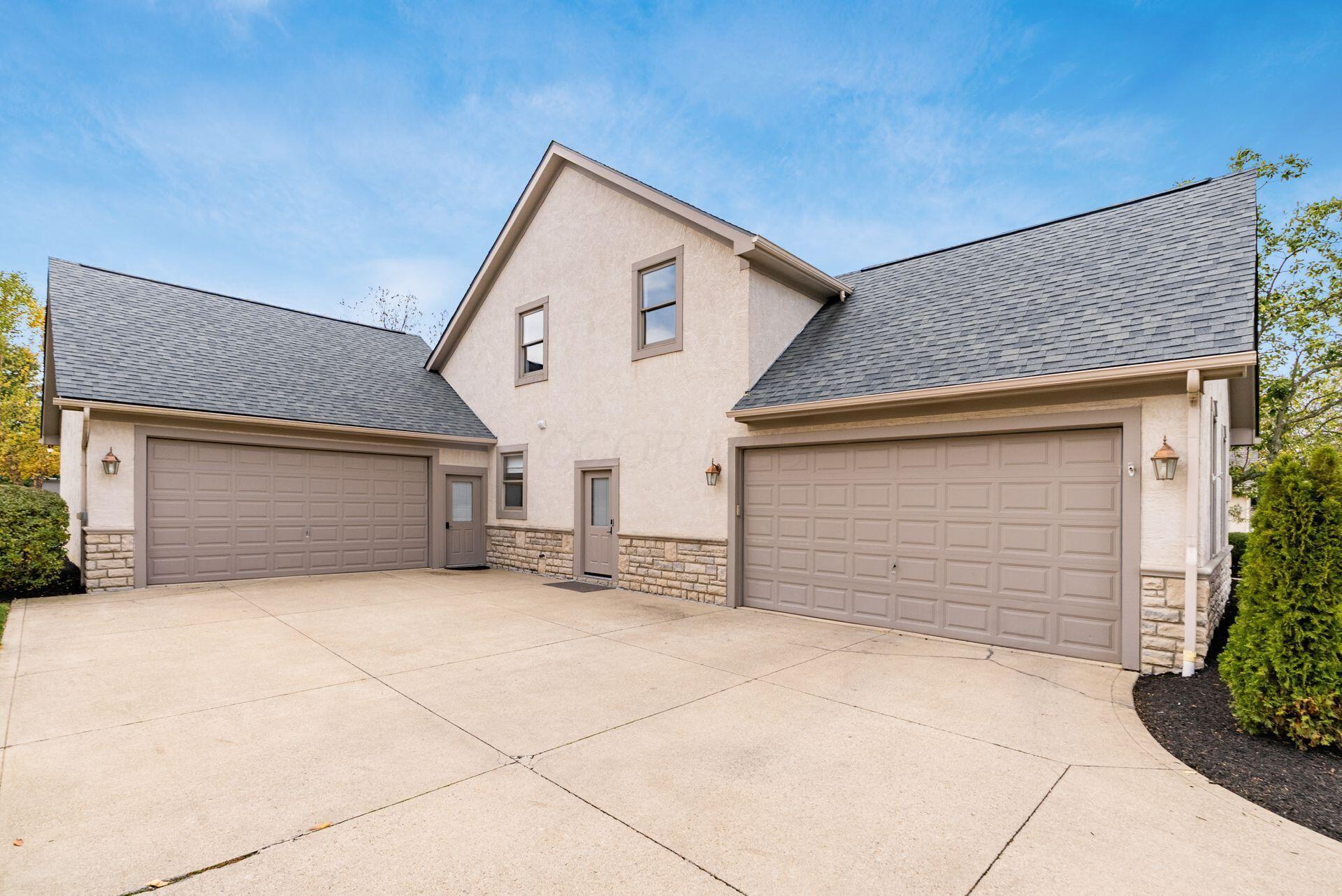 8512 Fallgold Lane
