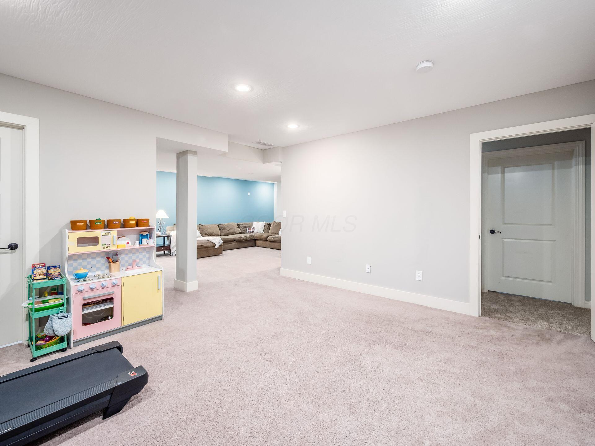 947 Suzanne Way