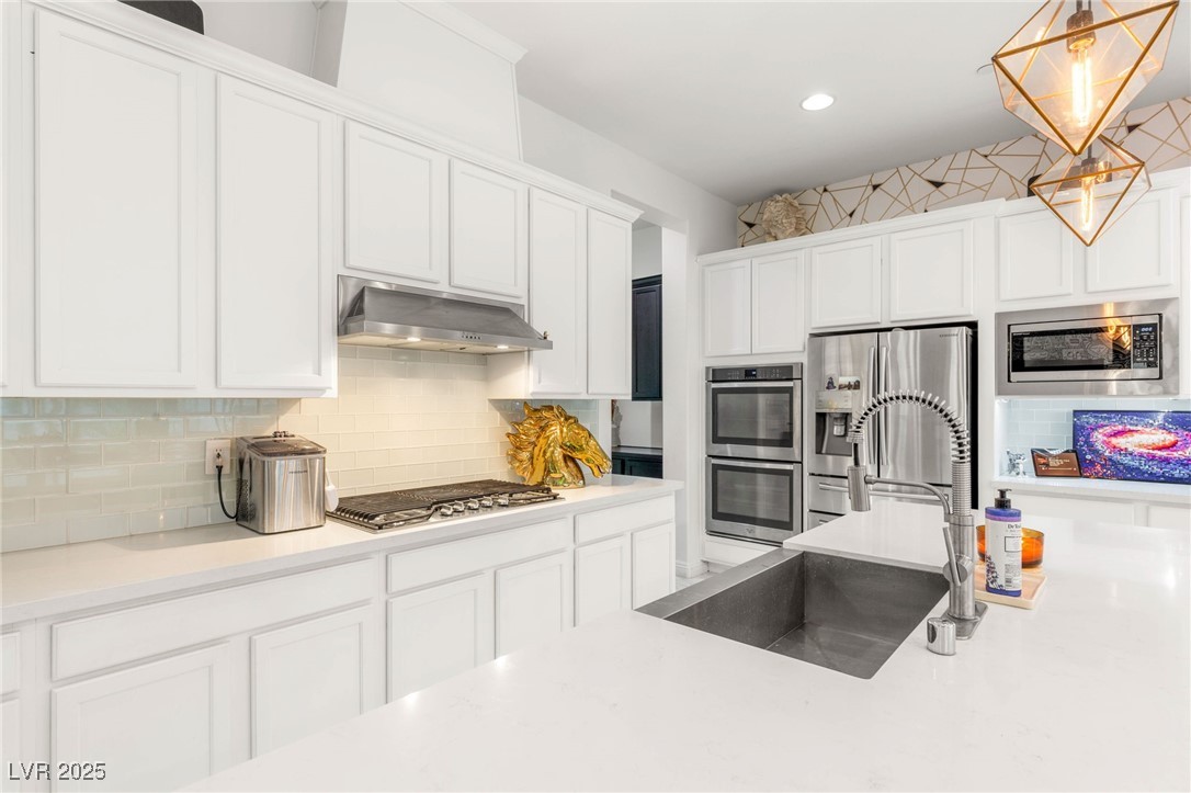 3213 San Cilino Avenue