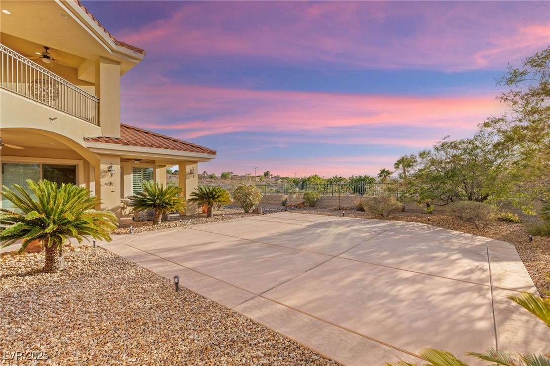 1383 Opal Valley Street