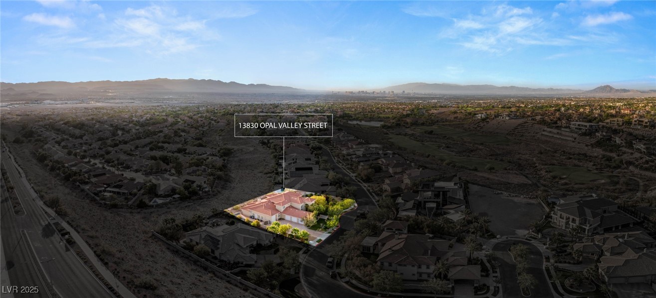 1383 Opal Valley Street