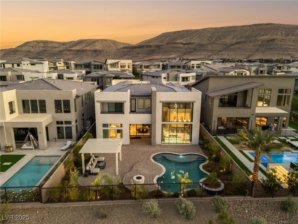 5201 Fading Sunset Drive