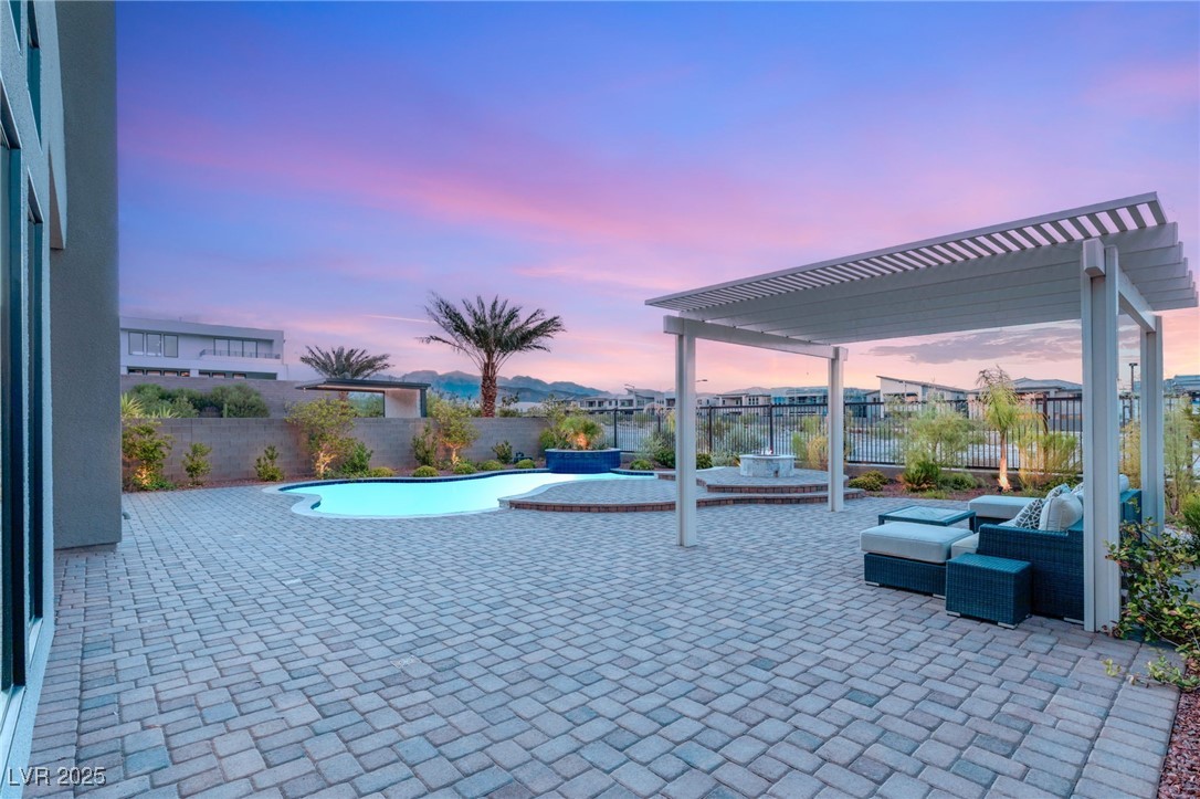 5201 Fading Sunset Drive