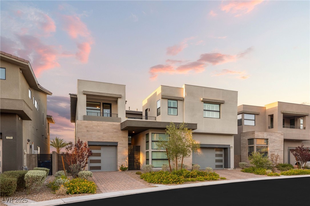 5201 Fading Sunset Drive