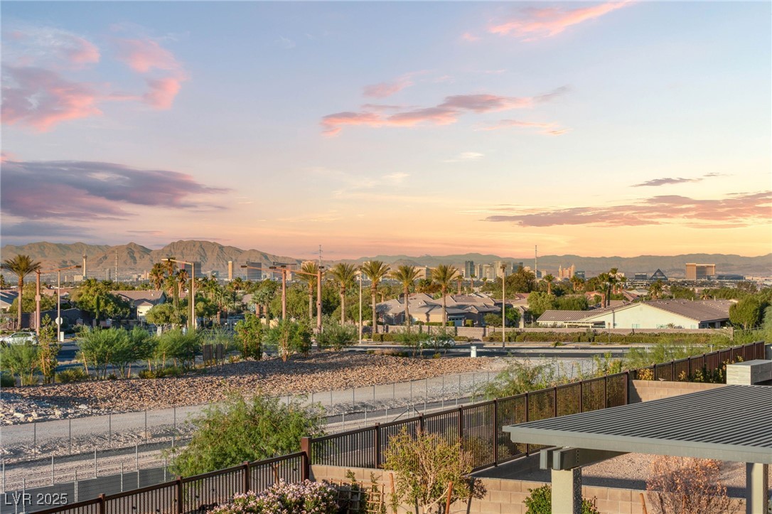 5201 Fading Sunset Drive