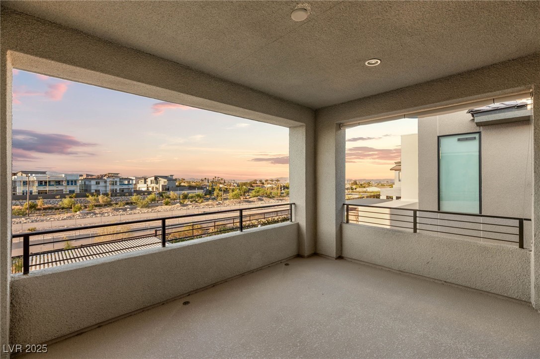 5201 Fading Sunset Drive