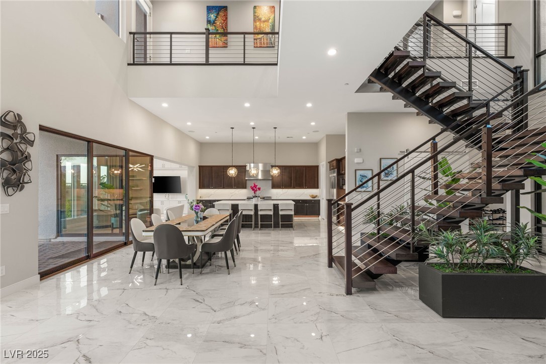 5201 Fading Sunset Drive