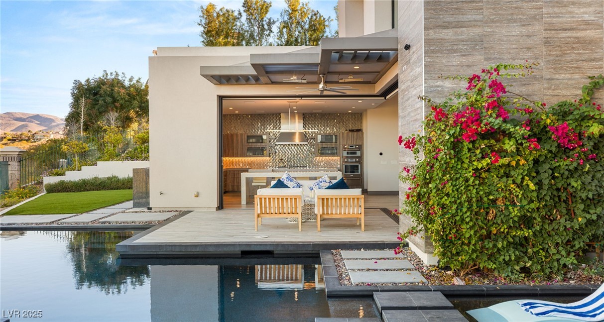 2878 Quartz Canyon Drive