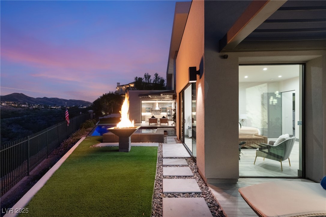 2878 Quartz Canyon Drive