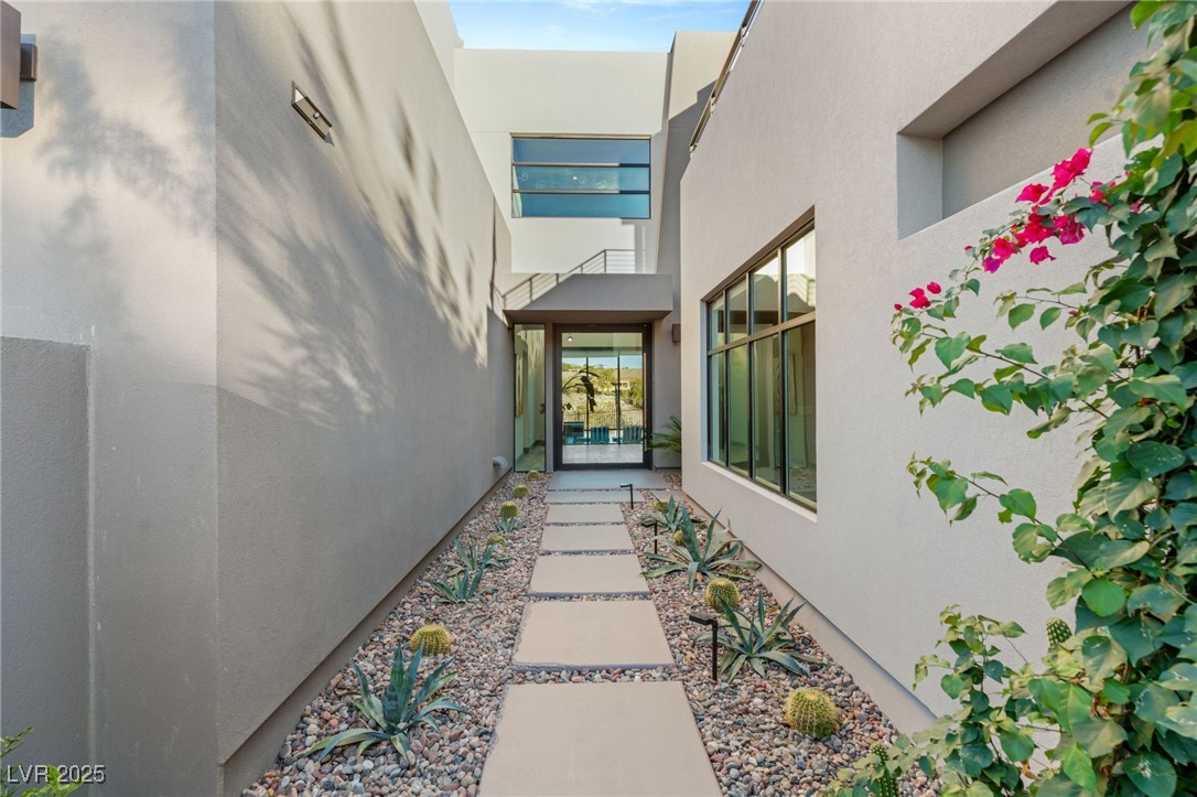 2878 Quartz Canyon Drive