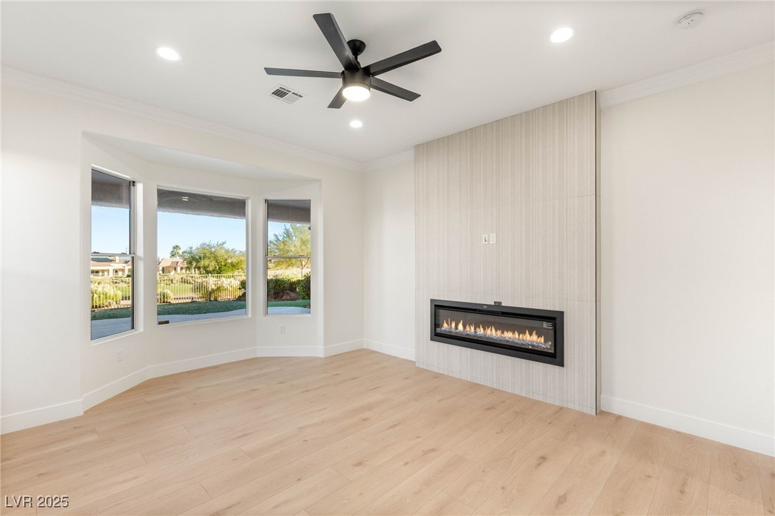 4754 Riva De Romanza Street