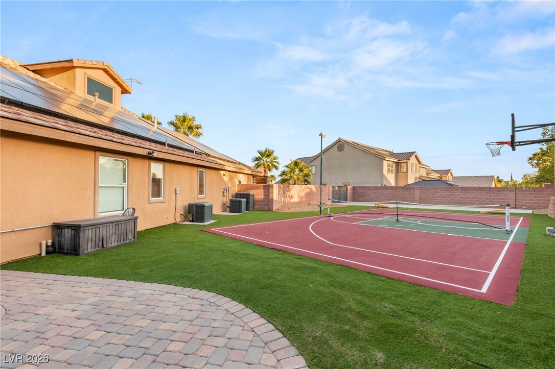 4663 Creeping Fig Court