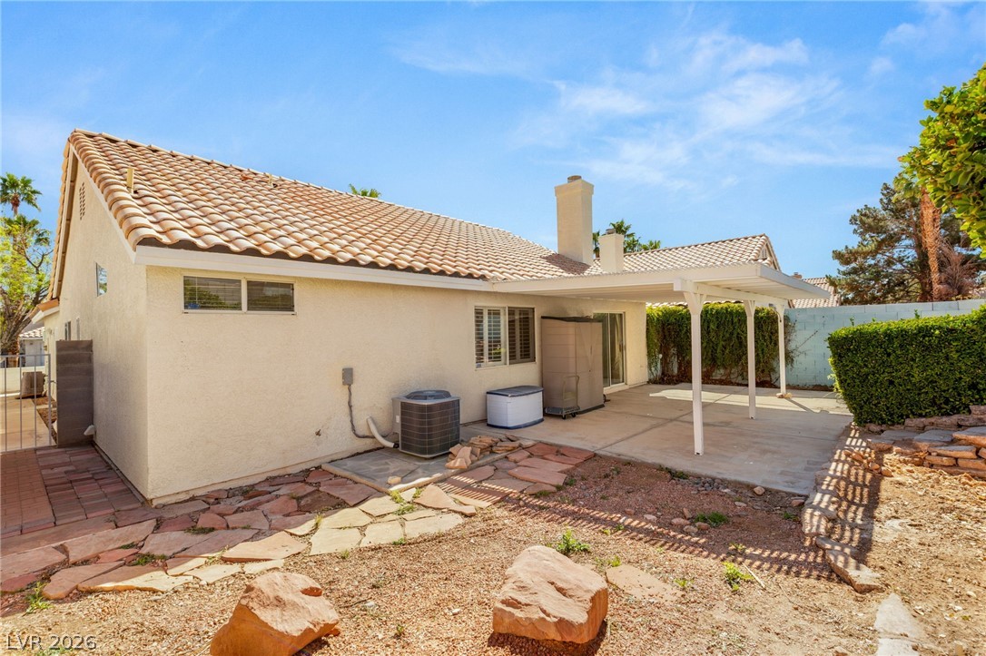 3941 Round Wood Street