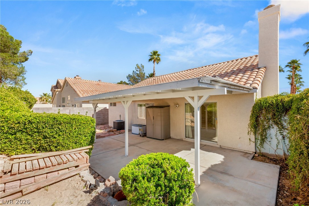 3941 Round Wood Street