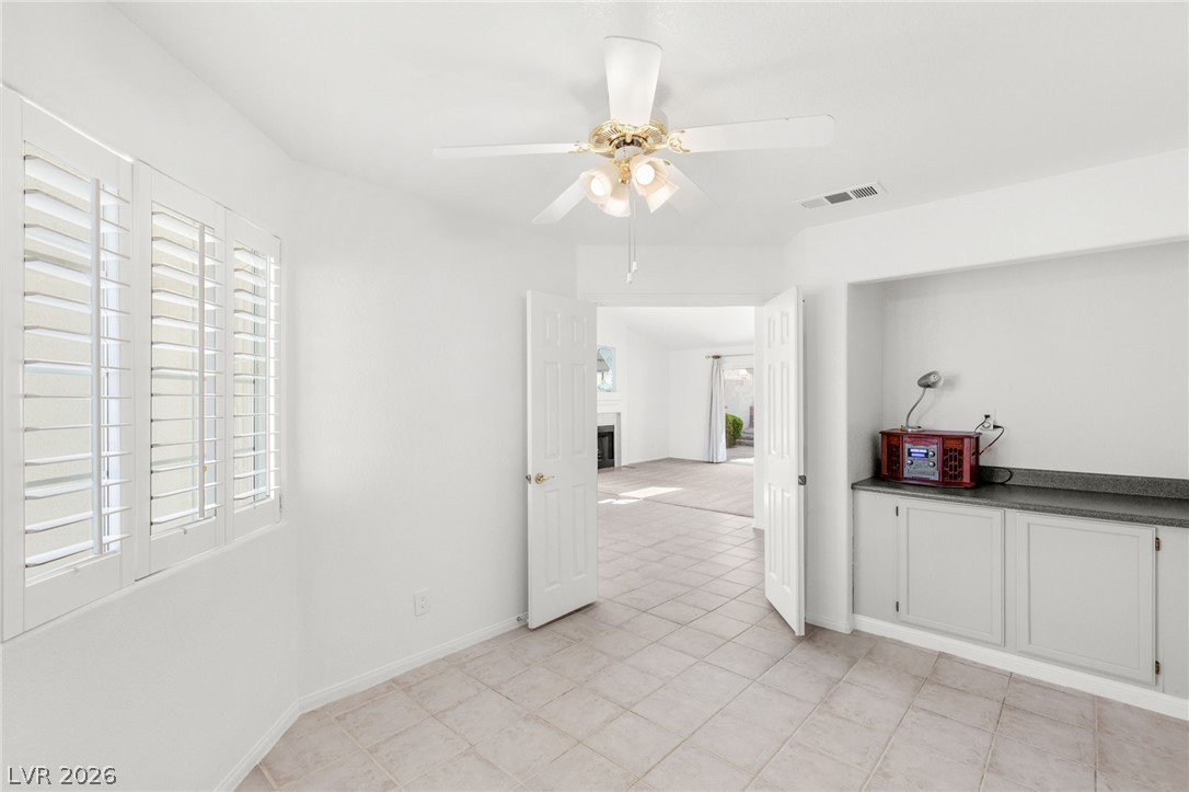 3941 Round Wood Street