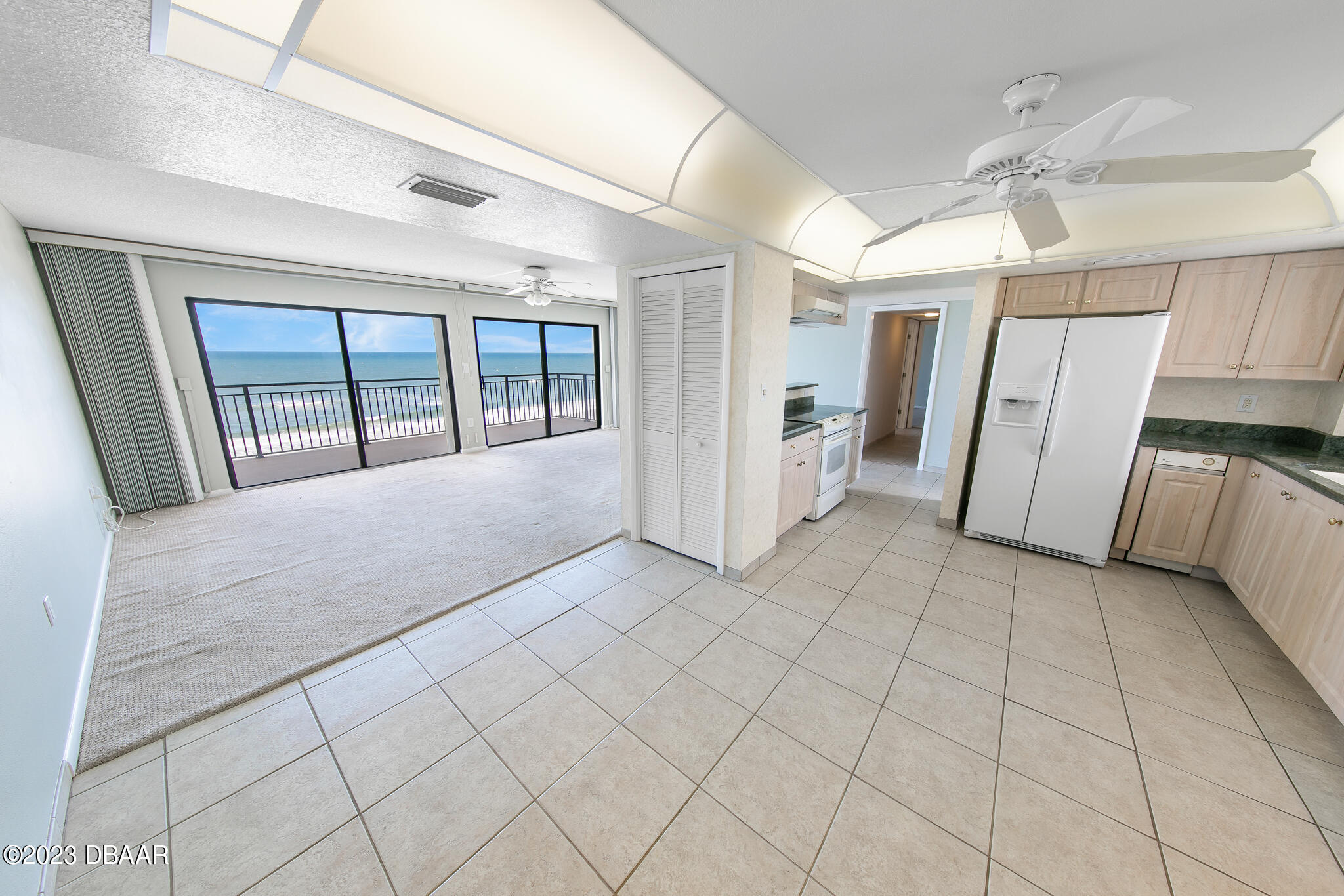 4435 S Atlantic Avenue, 712