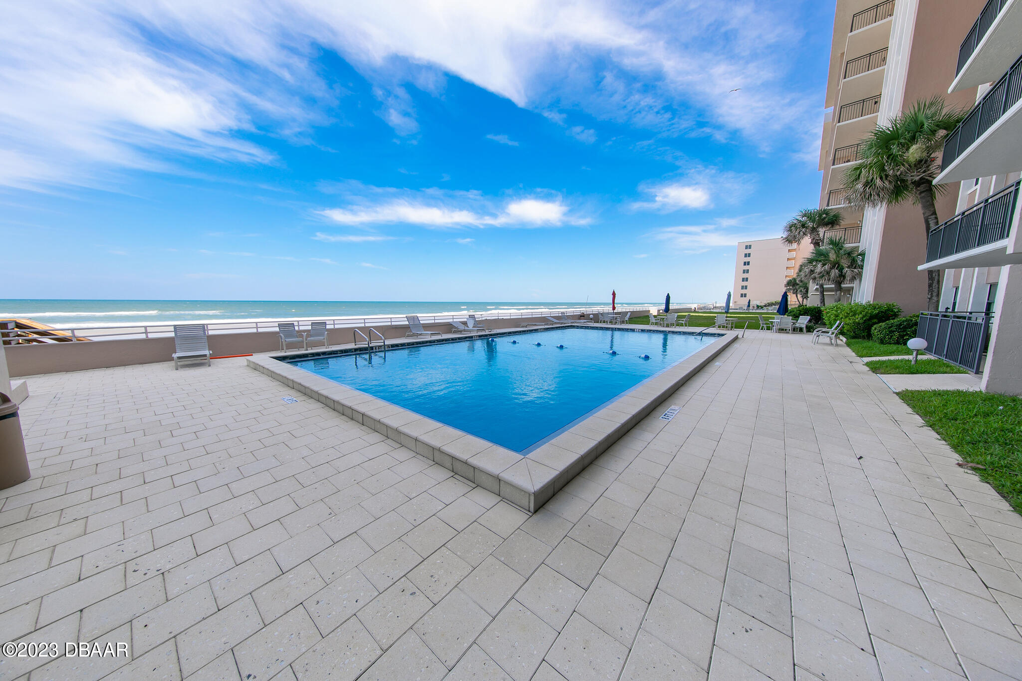 4435 S Atlantic Avenue, 712
