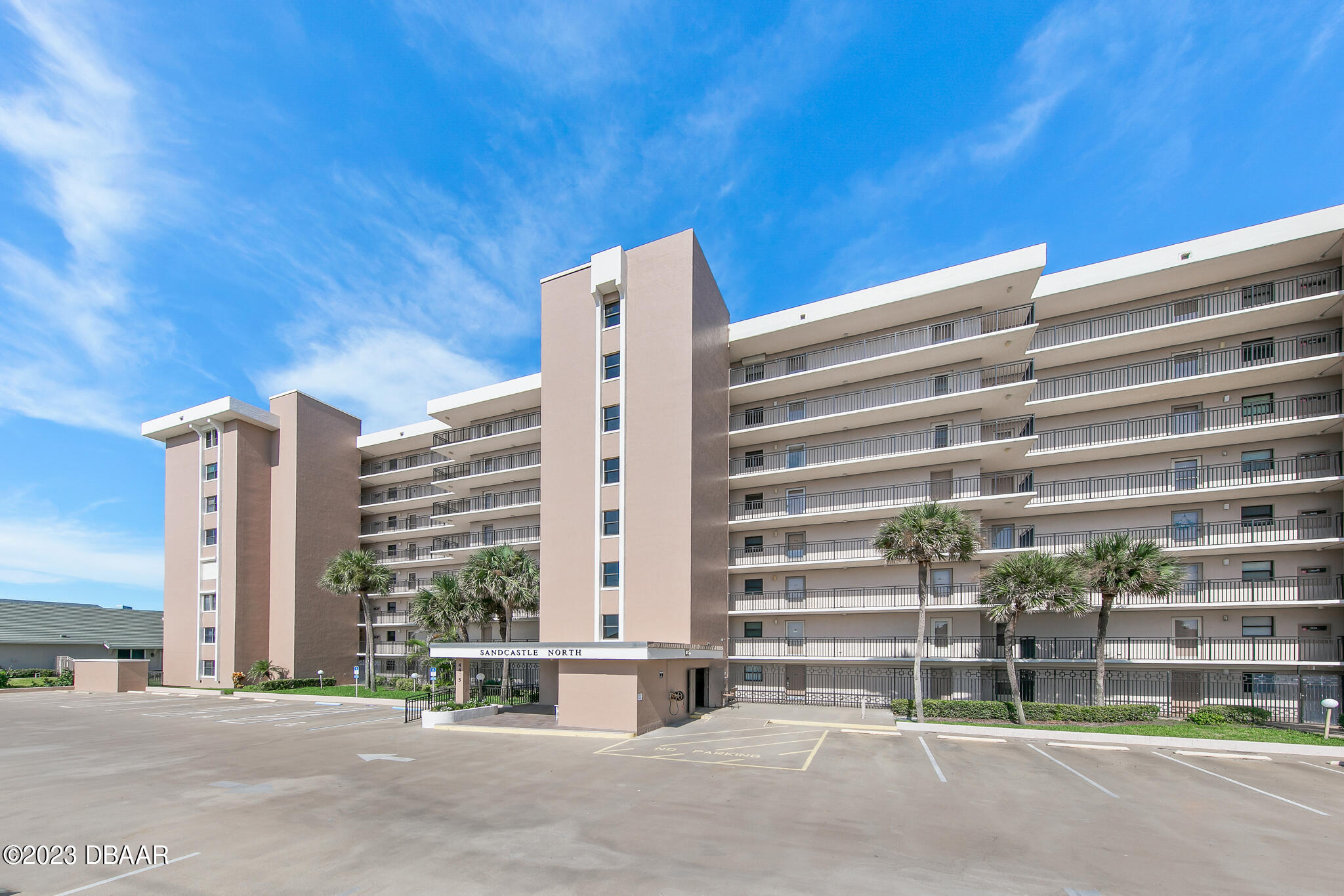 4435 S Atlantic Avenue, 712