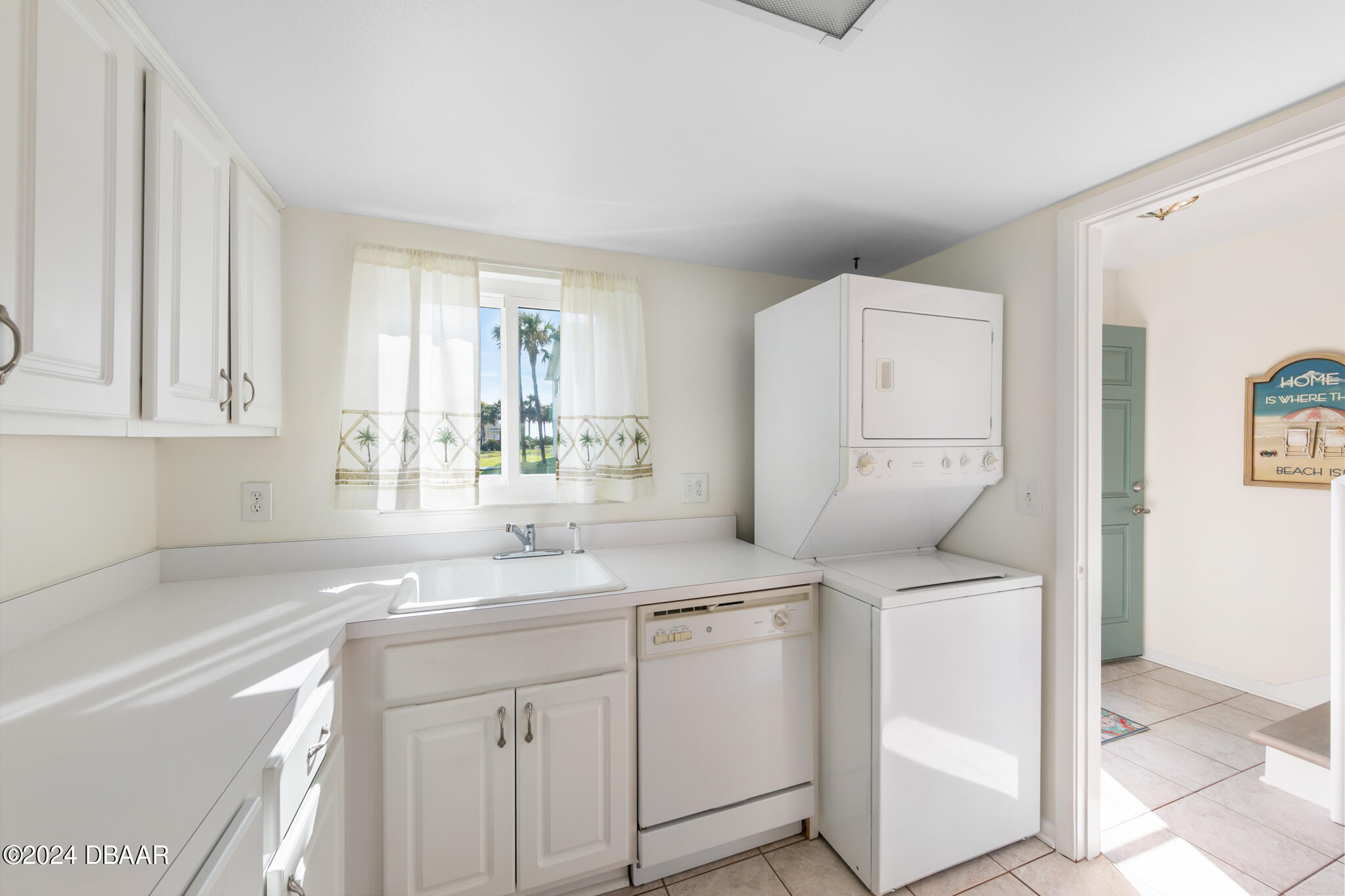 4790 S Atlantic Avenue, F601