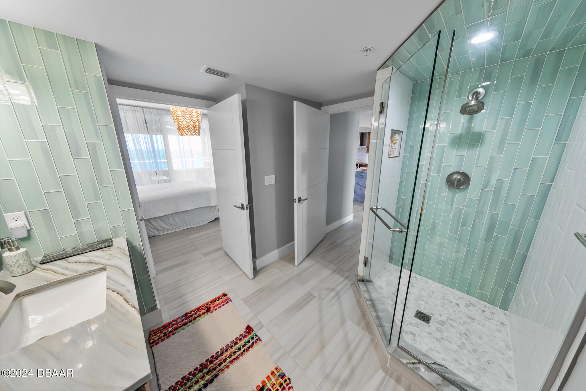 4767 S Atlantic Avenue, 703