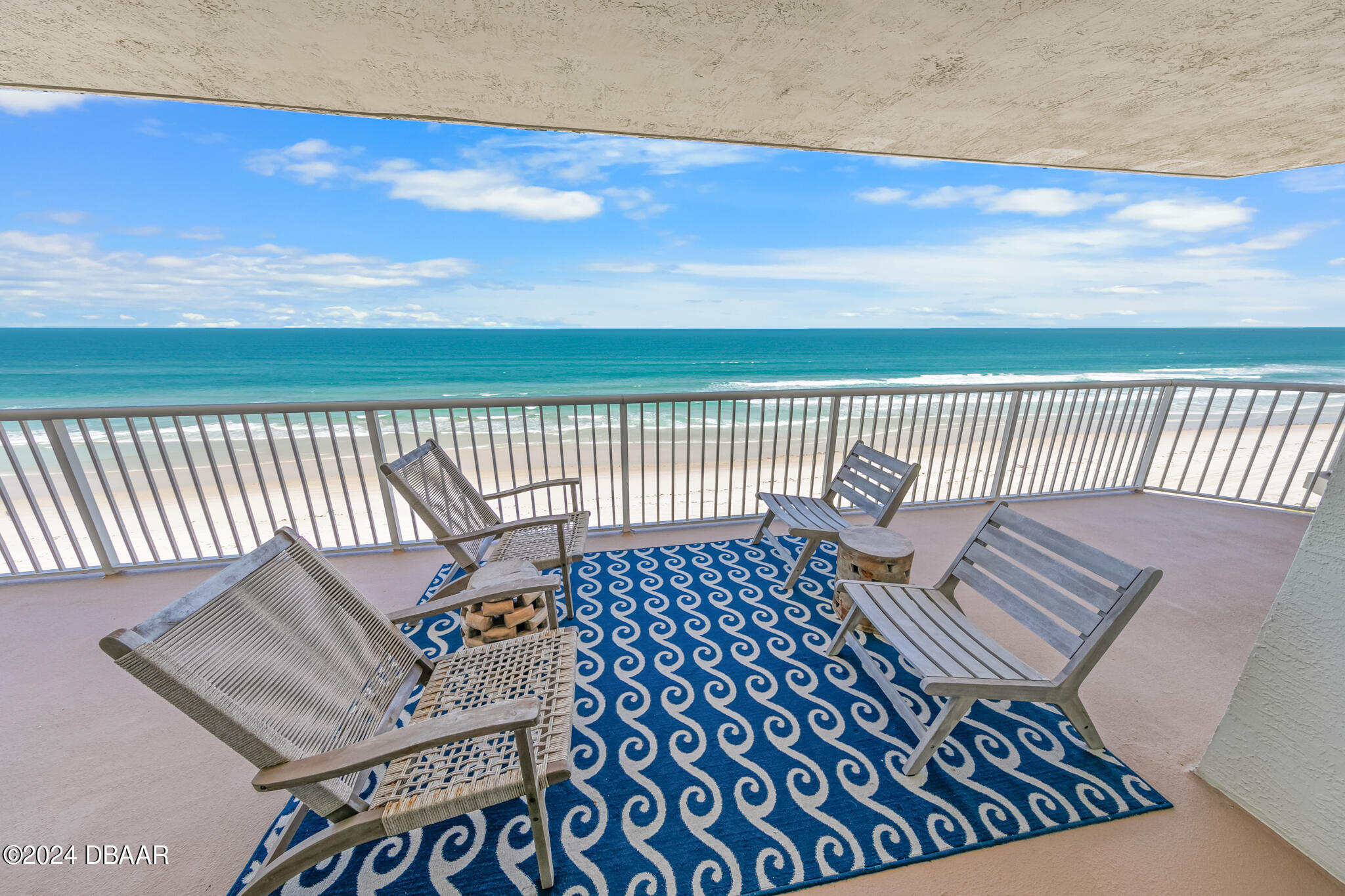 4767 S Atlantic Avenue, 703