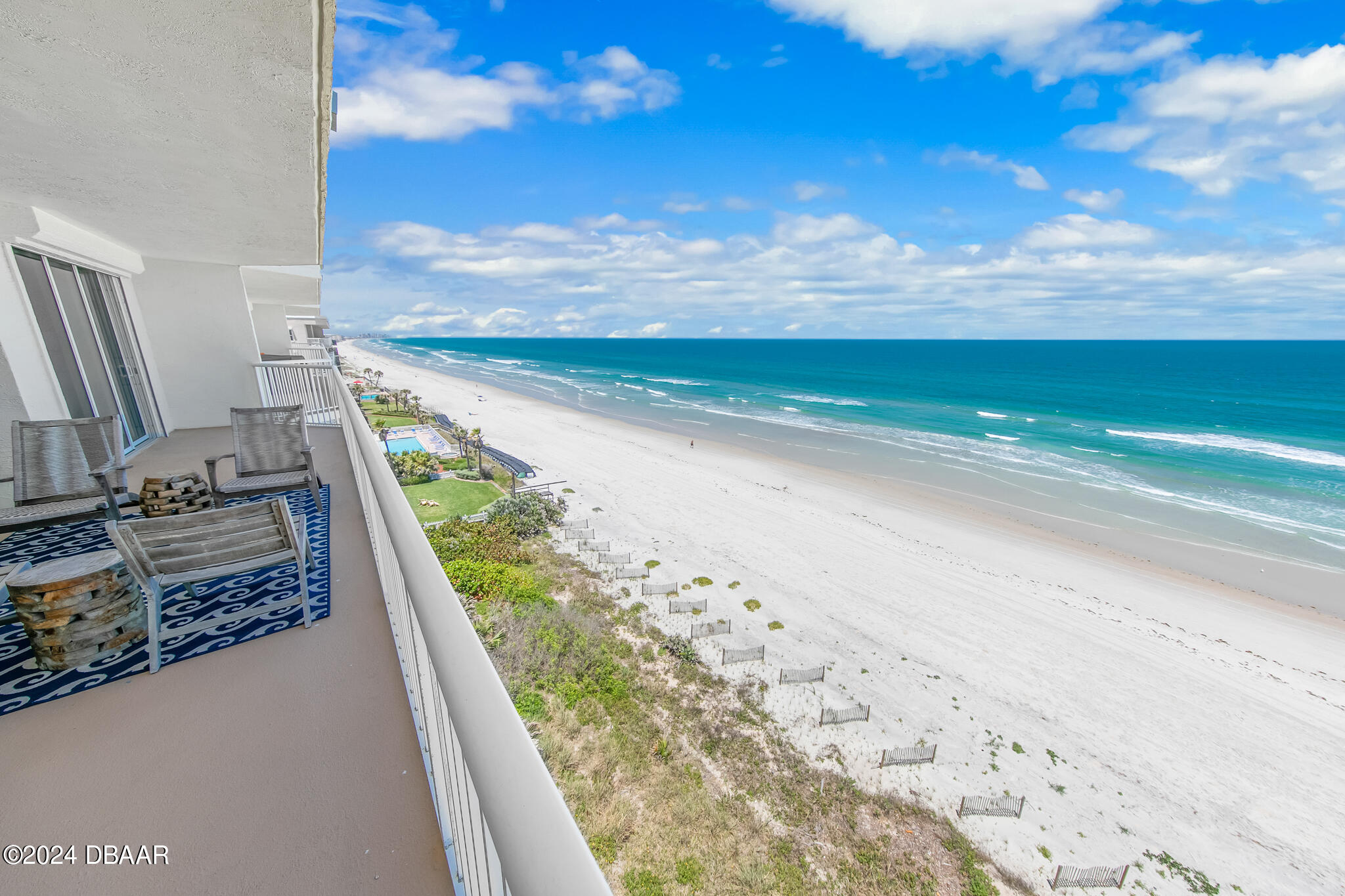 4767 S Atlantic Avenue, 703