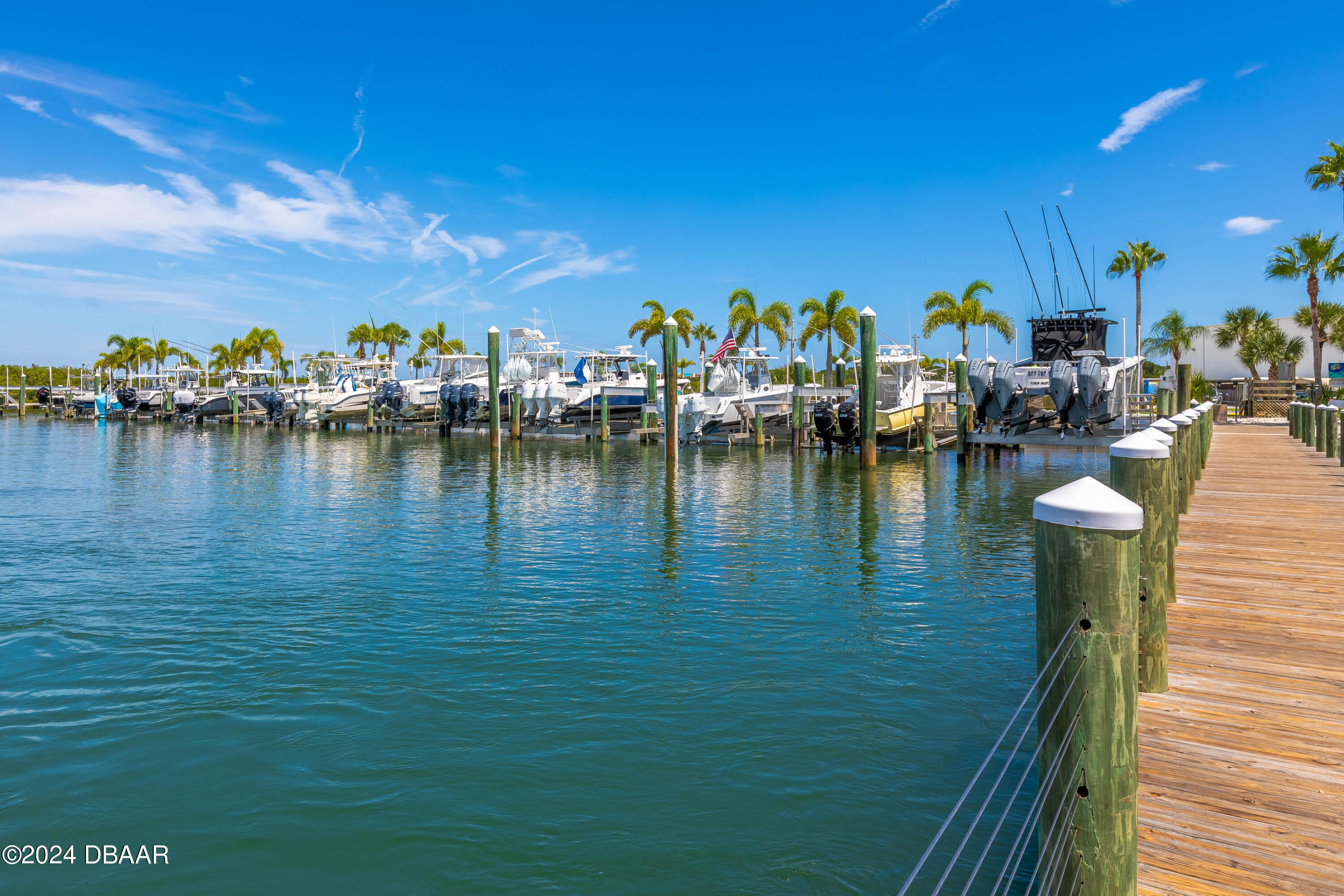 4767 S Atlantic Avenue, 703