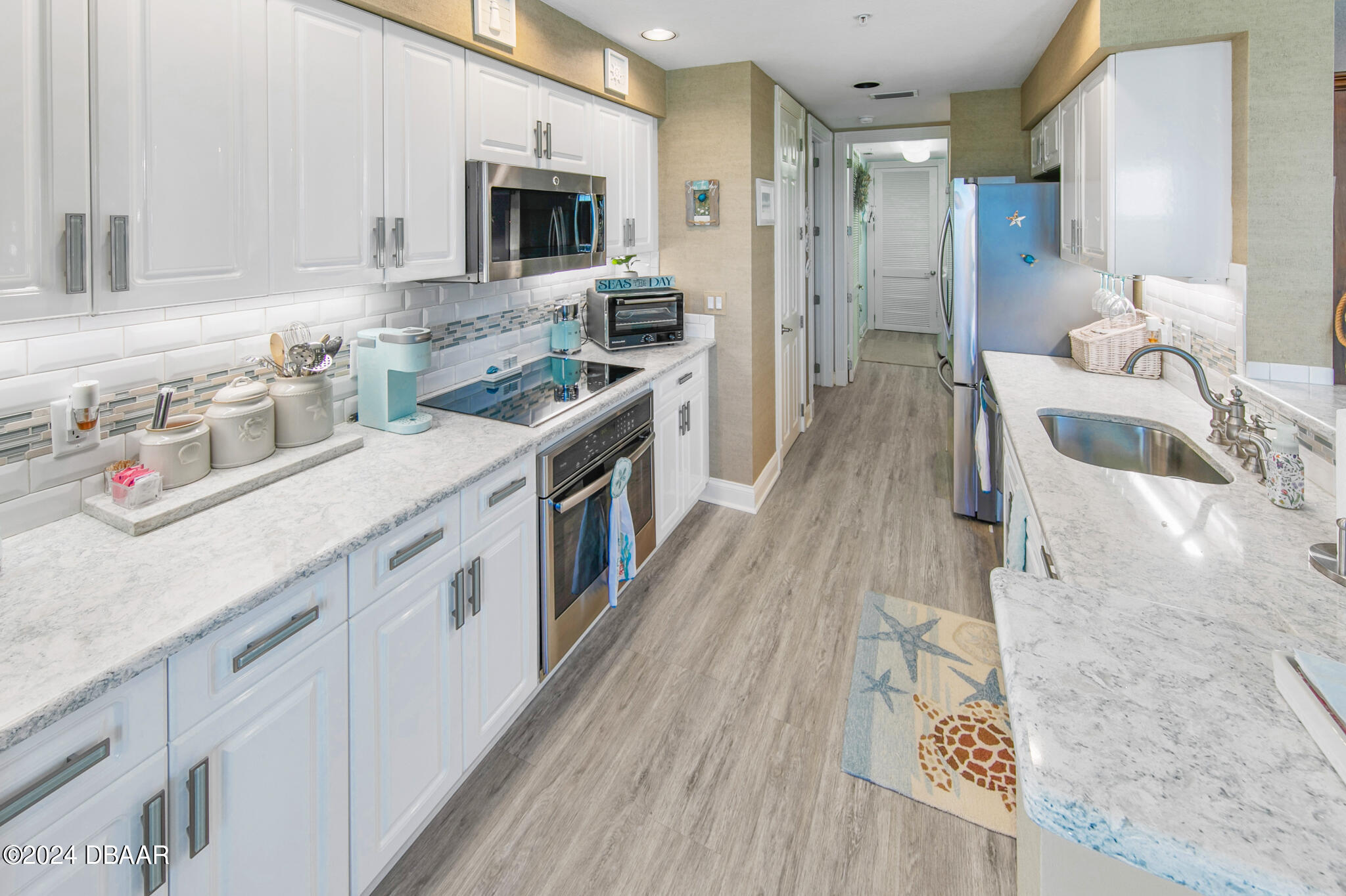 4628 Harbour Village Boulevard, 2401