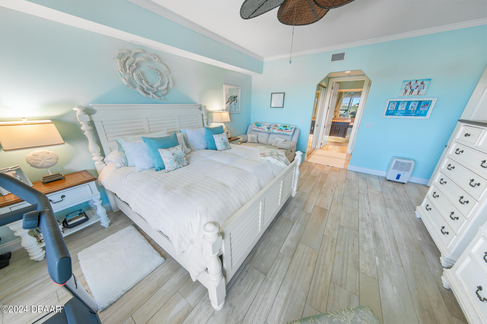 4628 Harbour Village Boulevard, 2401