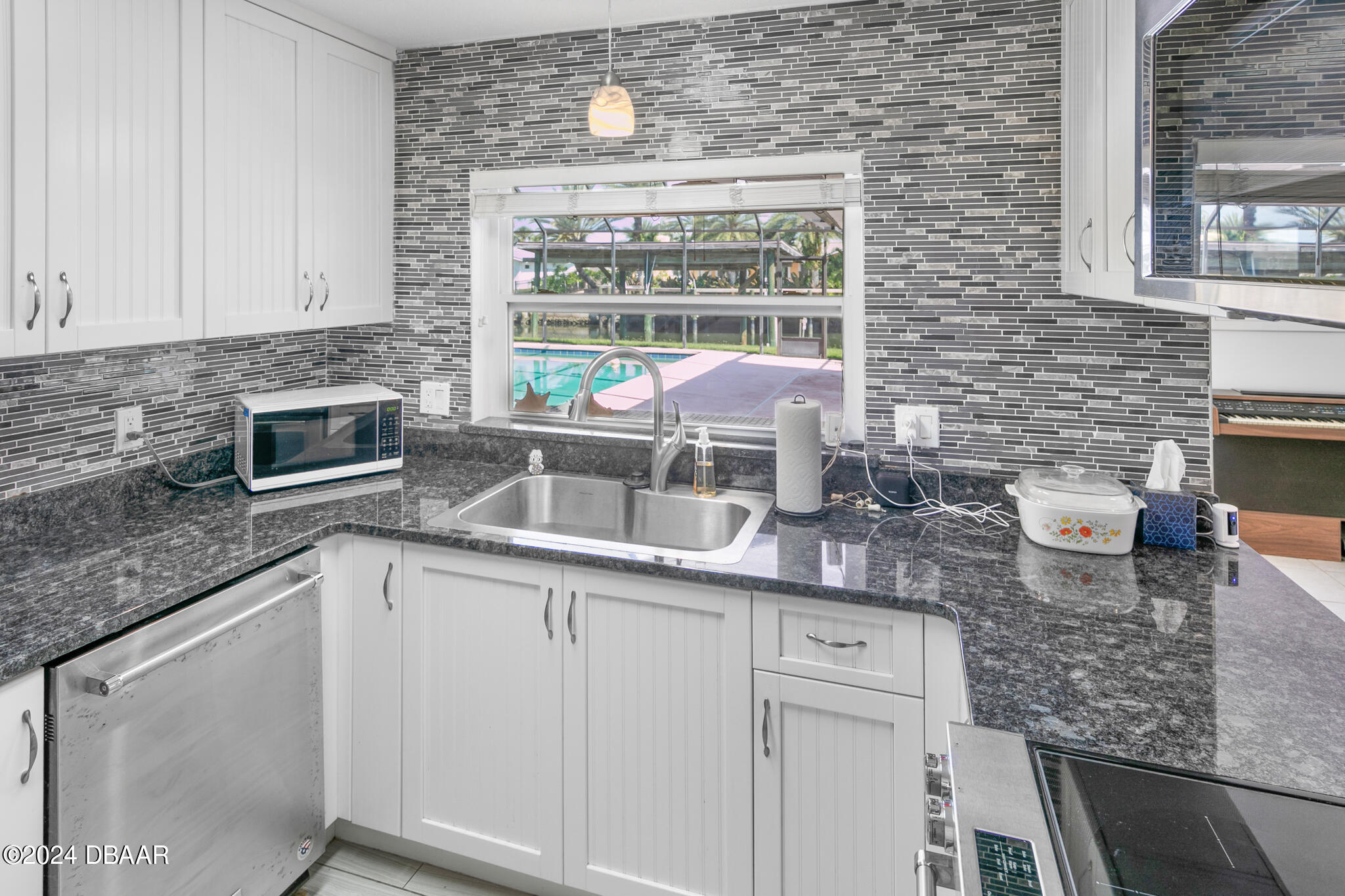 102 Anchor Drive