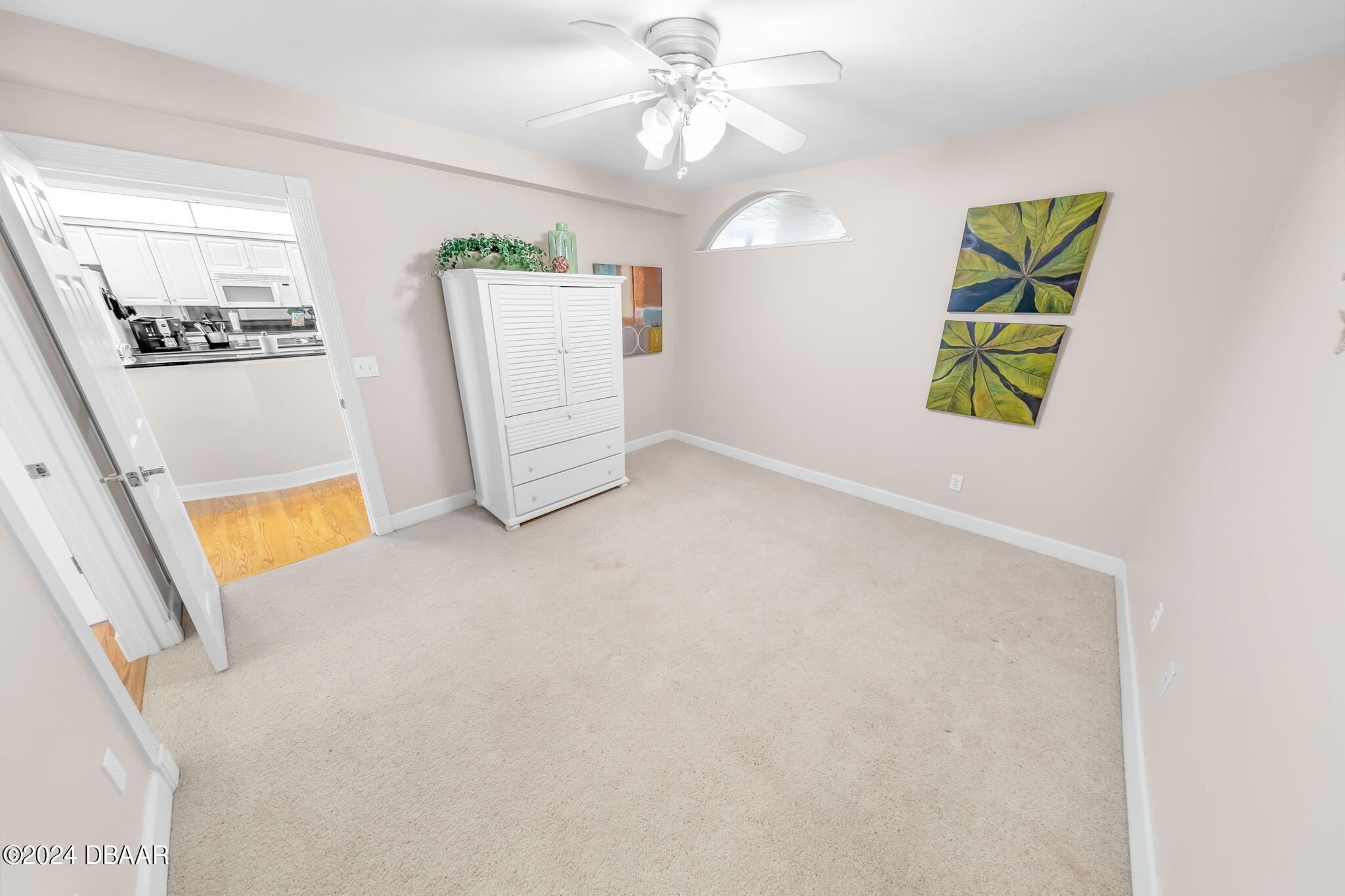 4651 S Atlantic Avenue, 503