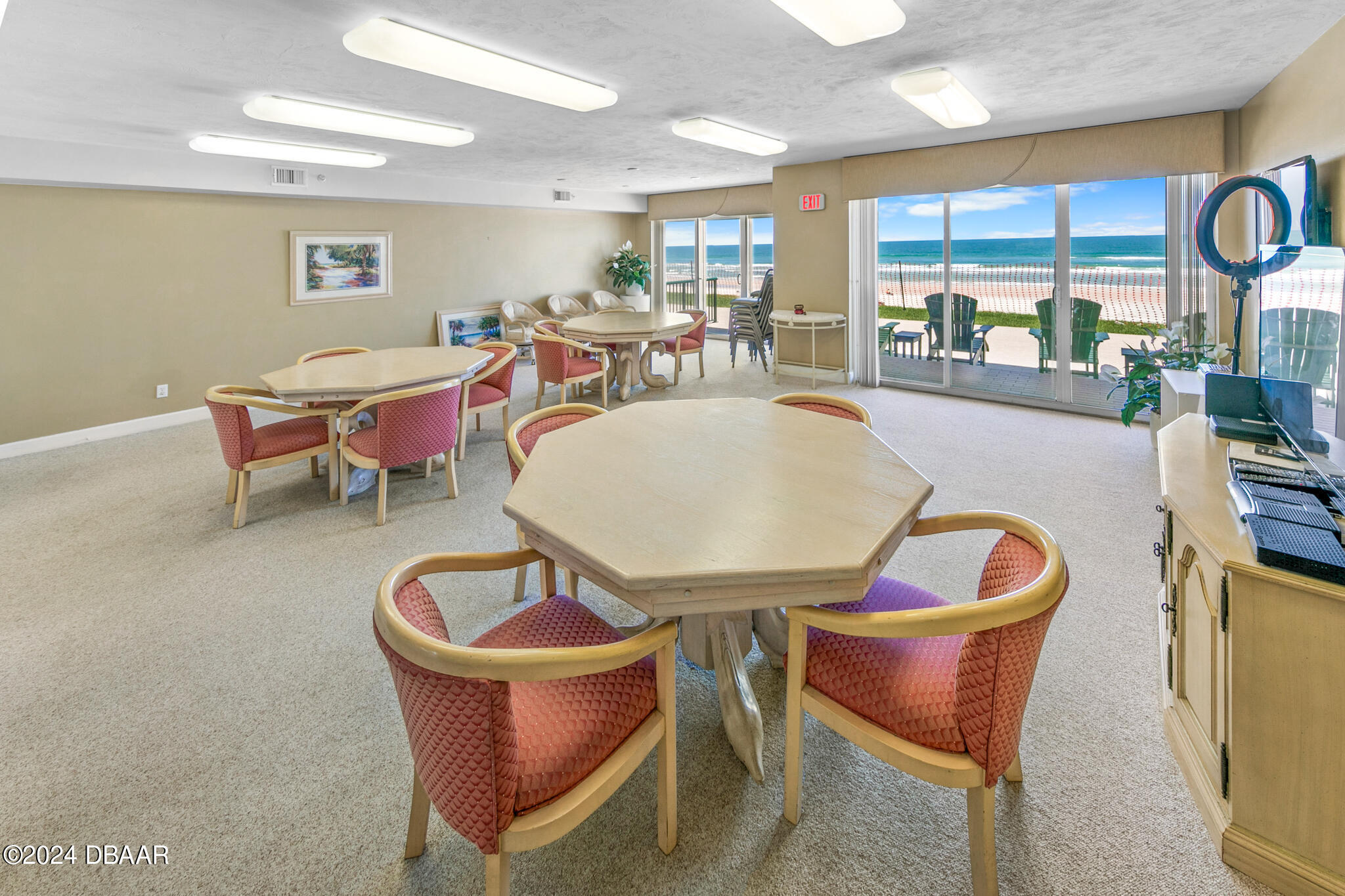 4651 S Atlantic Avenue, 503