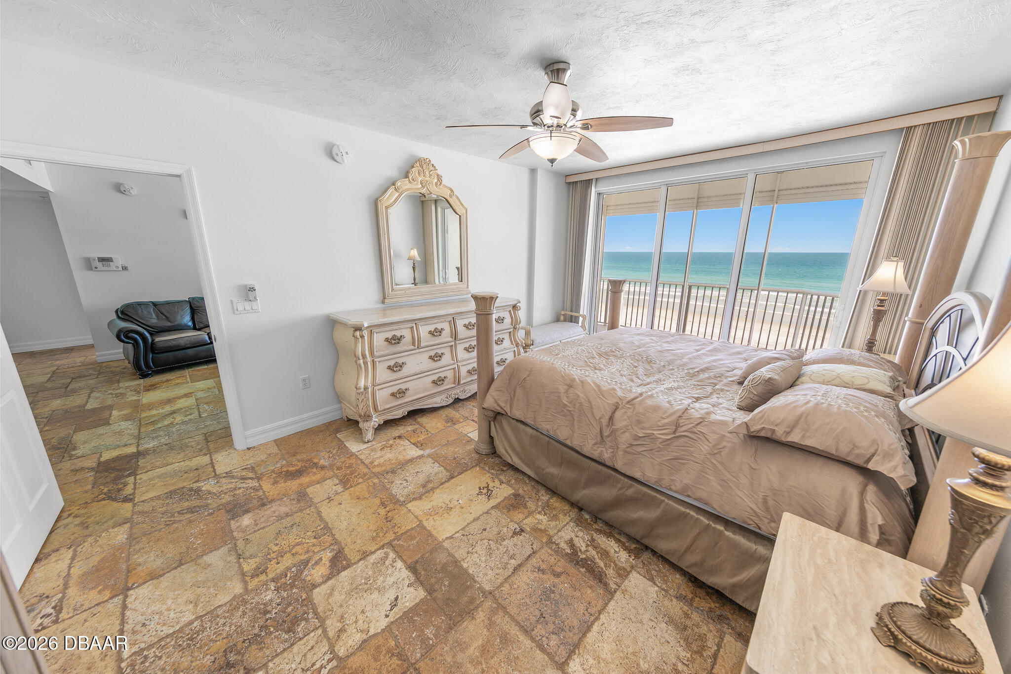4767 S Atlantic Avenue 402
