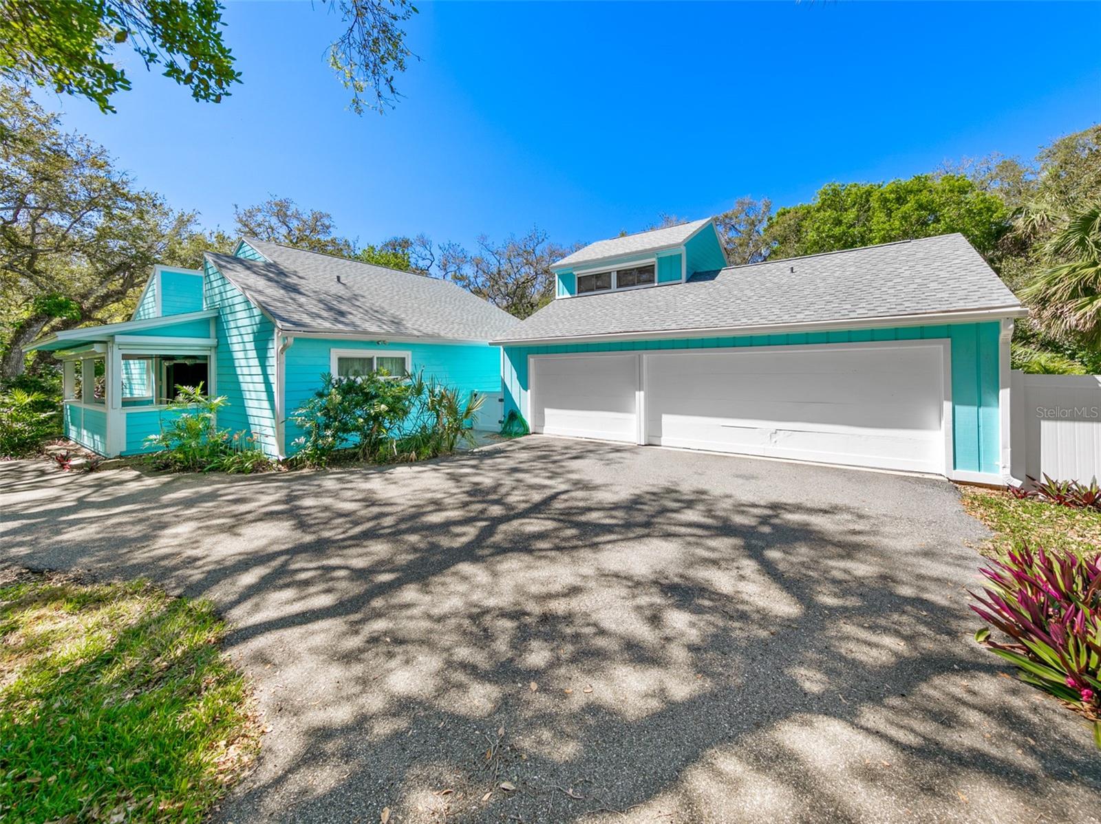 116 BEACH ST