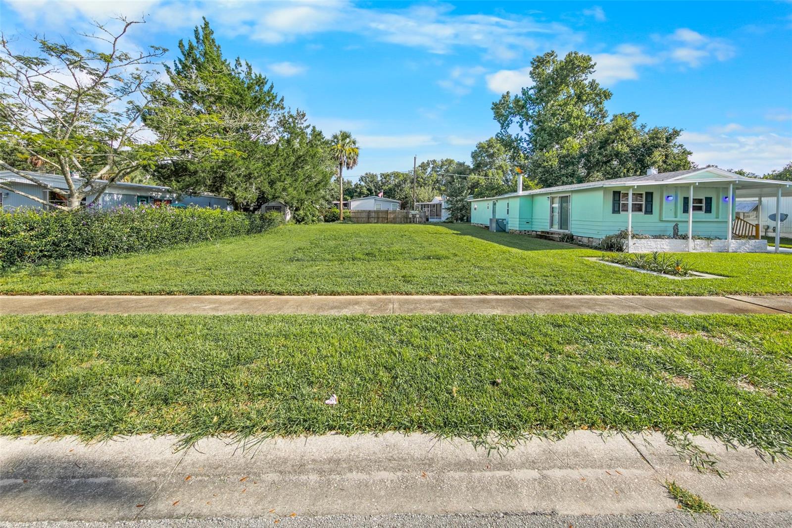 84 STONE GATE LN