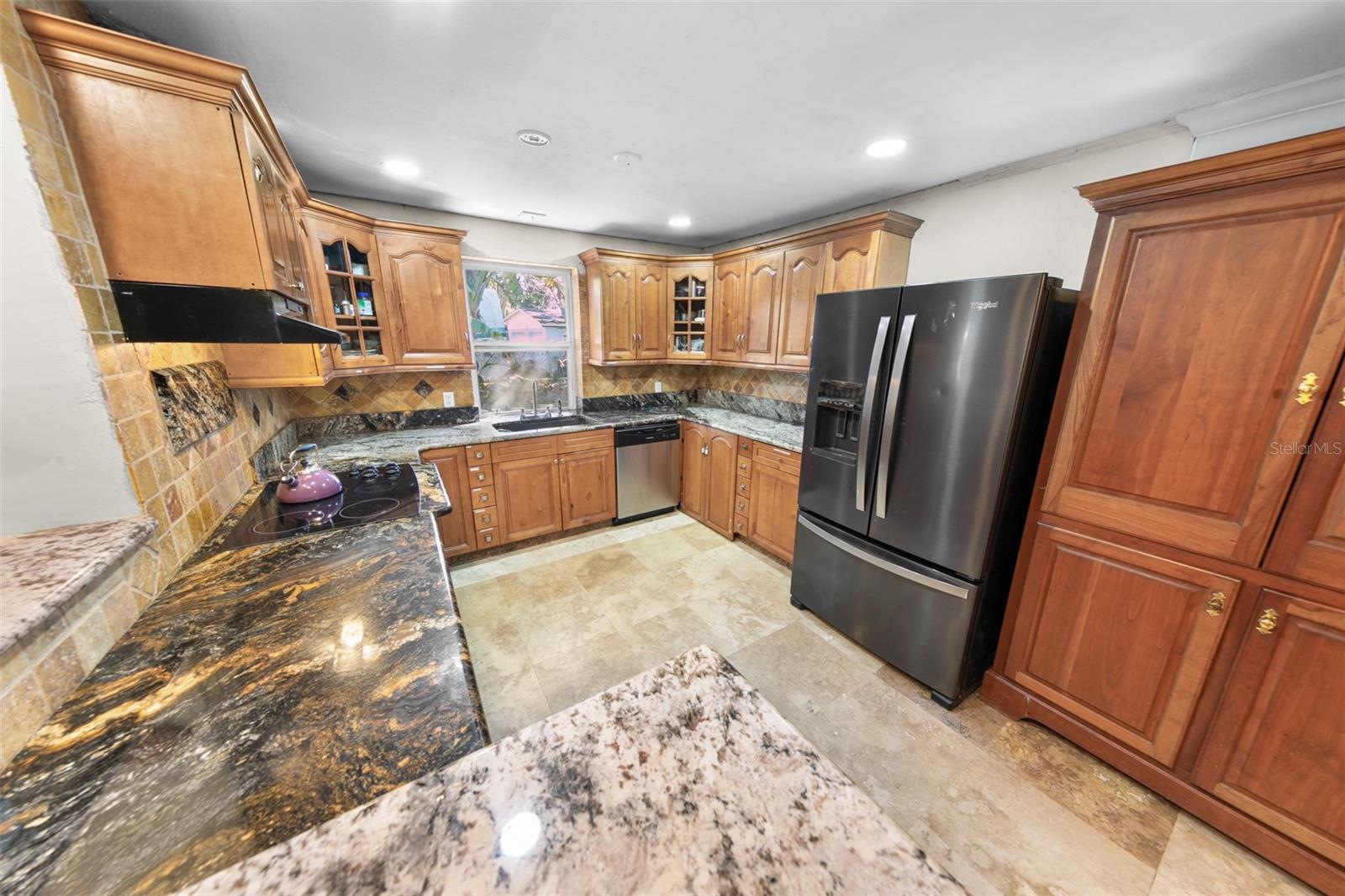 332 FLETCHER AVE