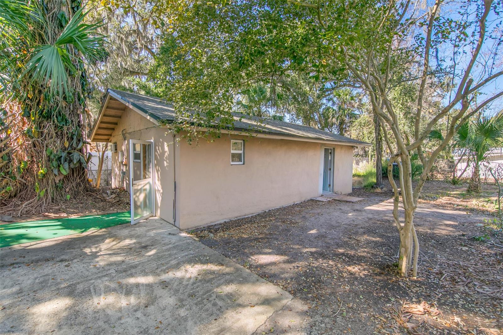 332 FLETCHER AVE