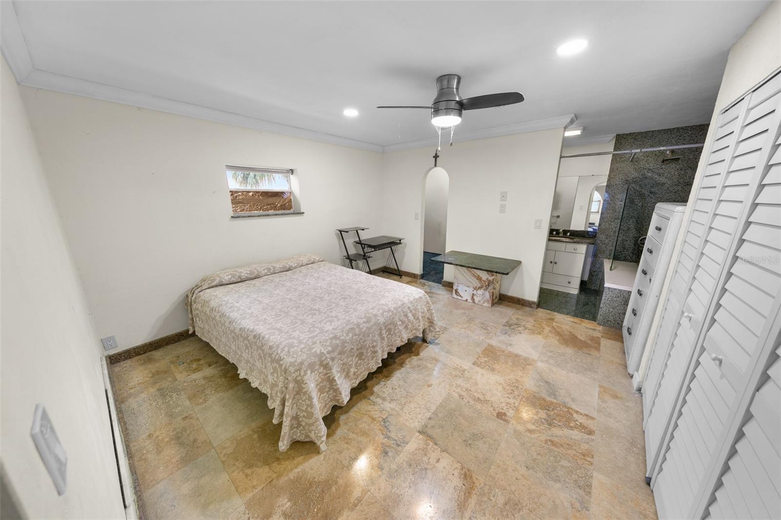 332 FLETCHER AVE