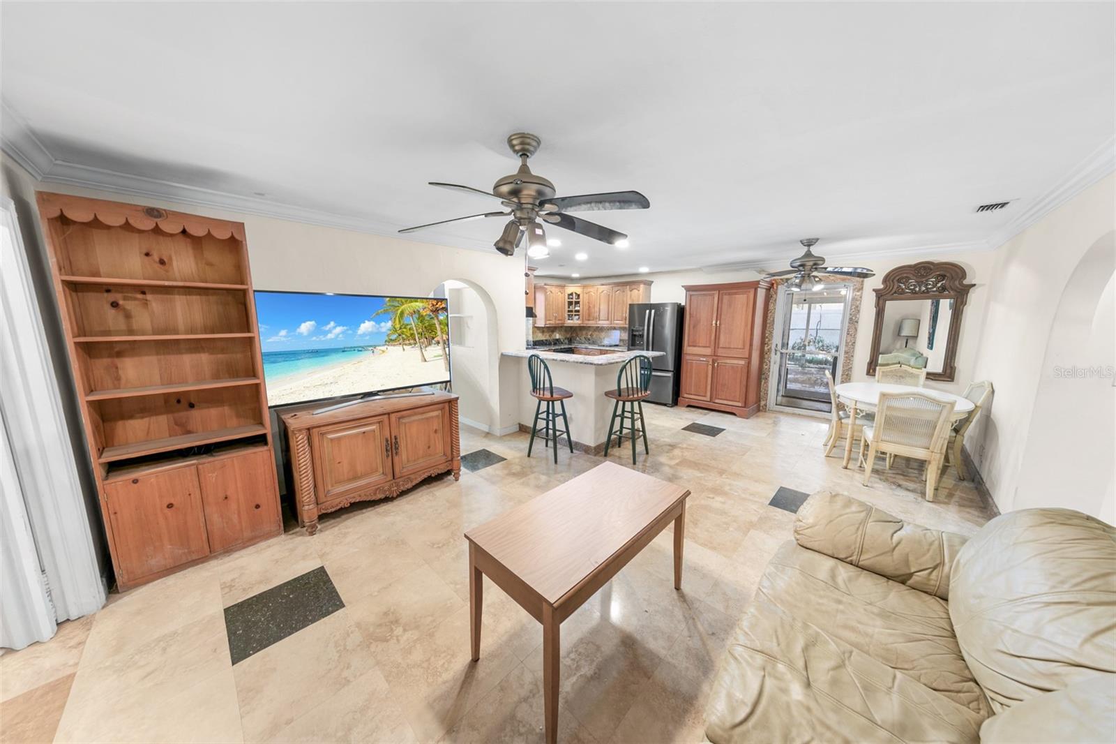 332 FLETCHER AVE