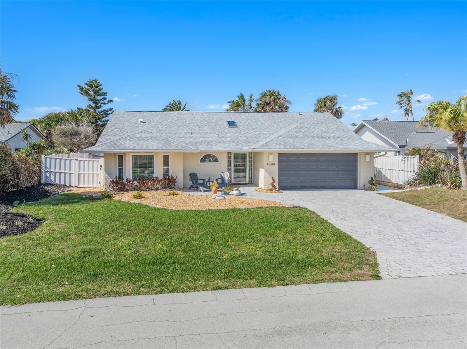 4748 RIVERGLEN BLVD