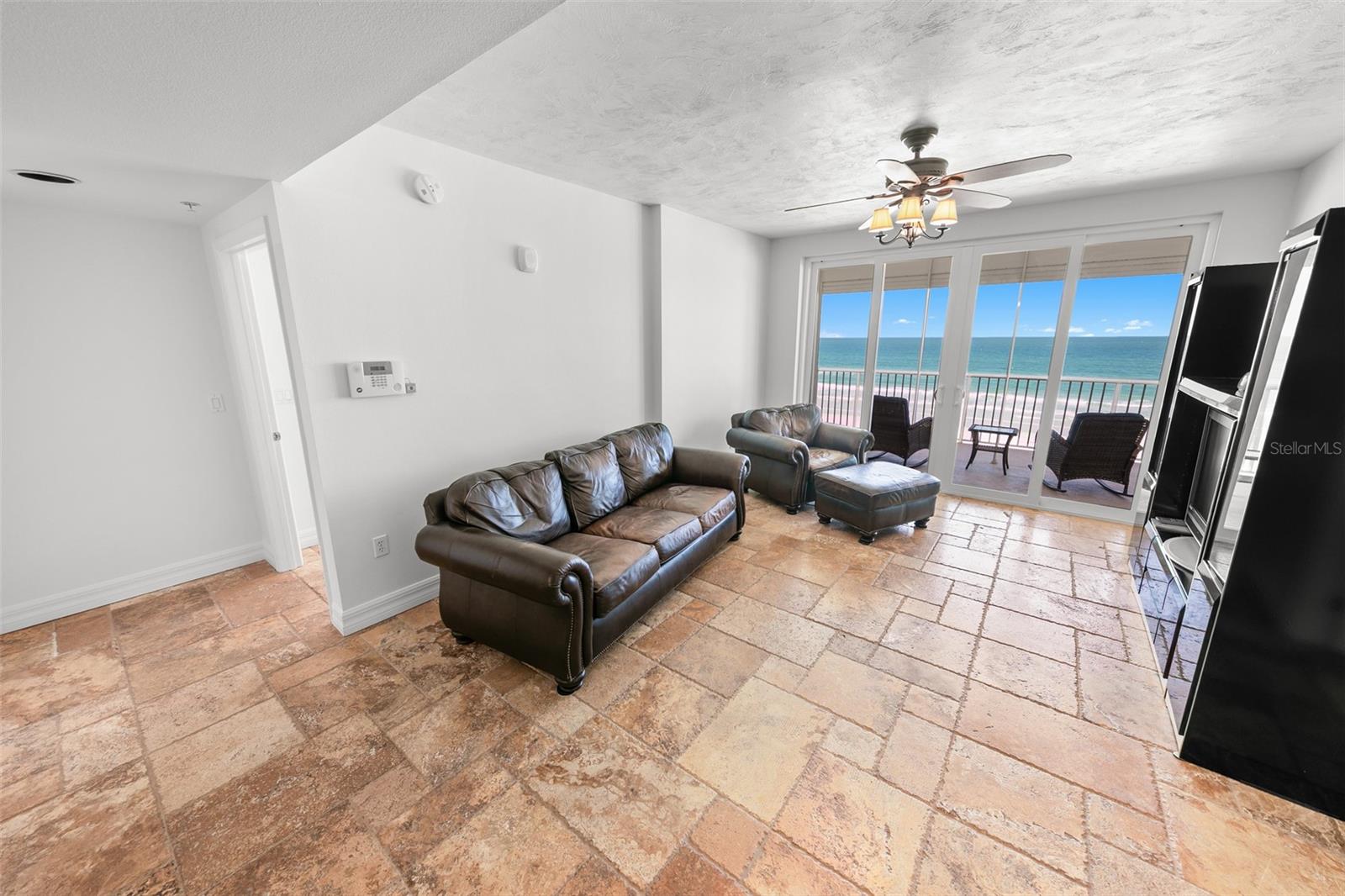 4767 S ATLANTIC AVE #402
