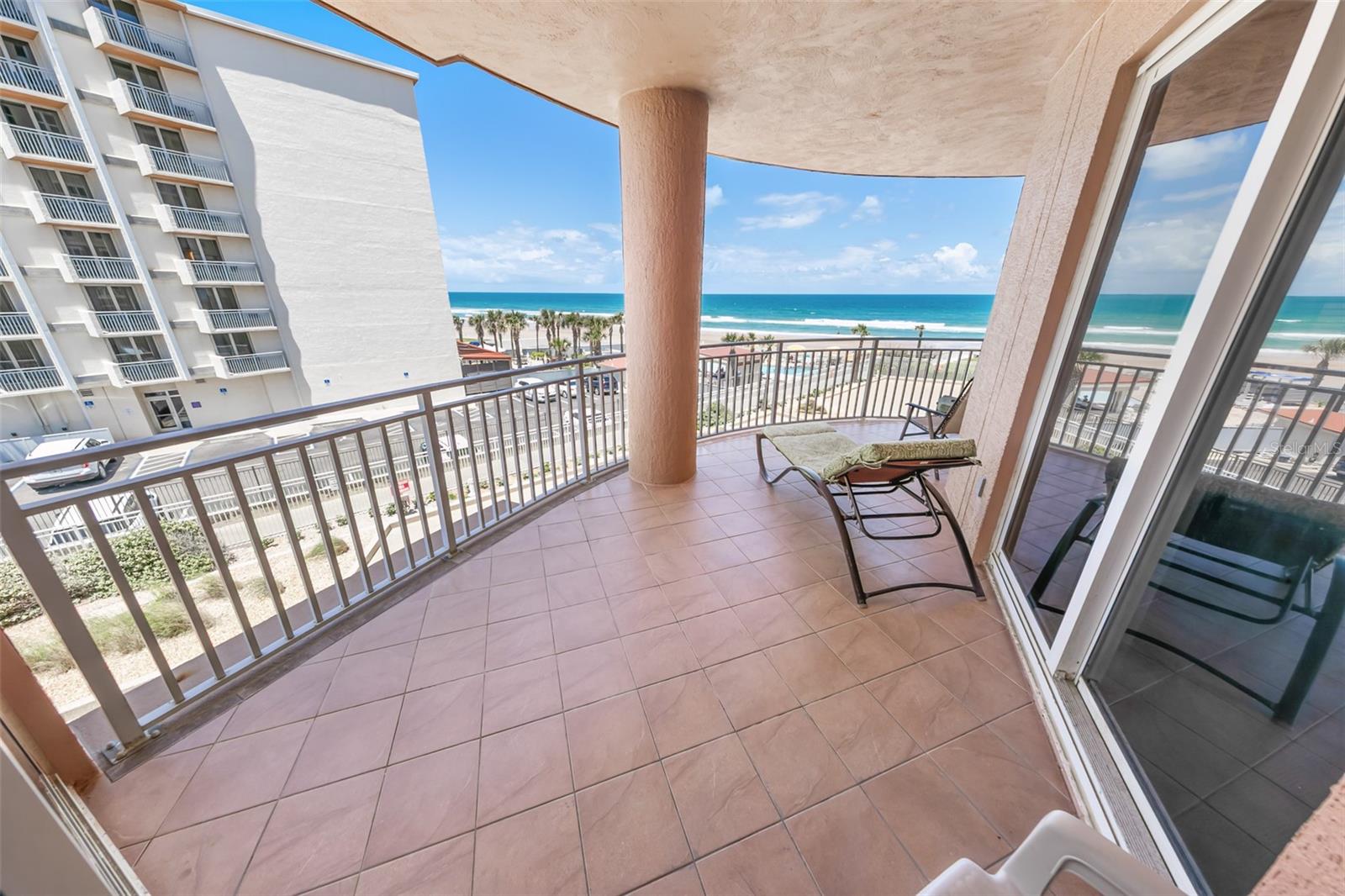 2515 S ATLANTIC AVE #301