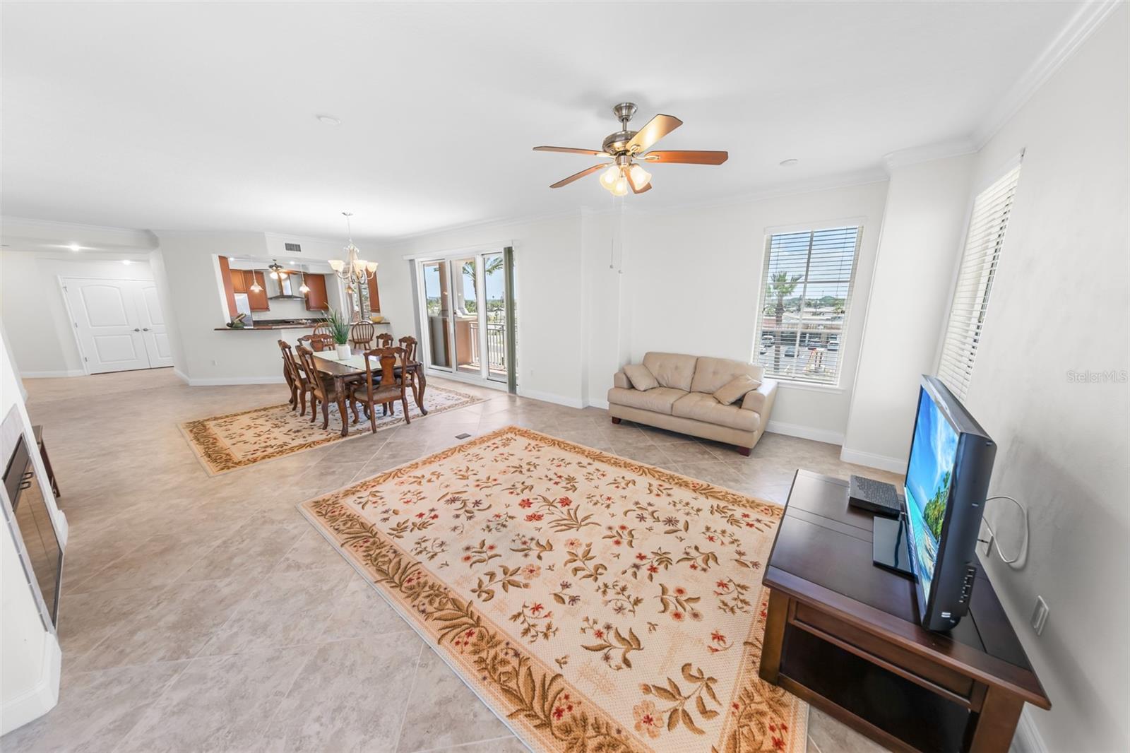 2515 S ATLANTIC AVE #301