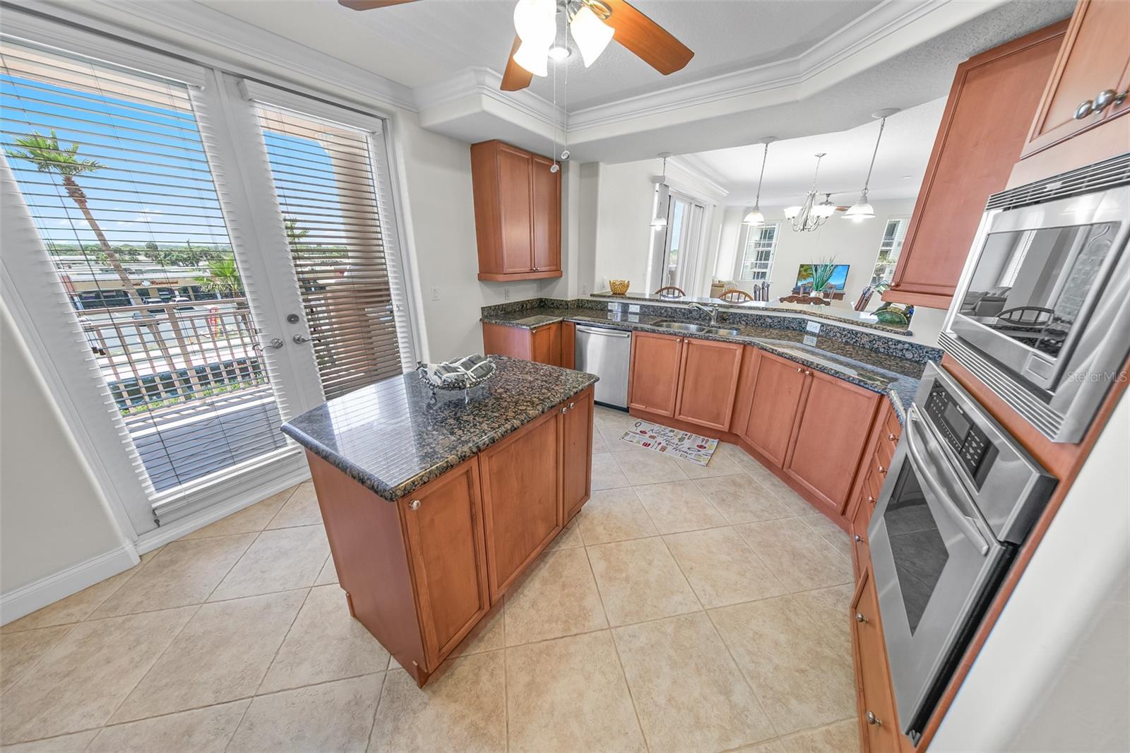 2515 S ATLANTIC AVE #301