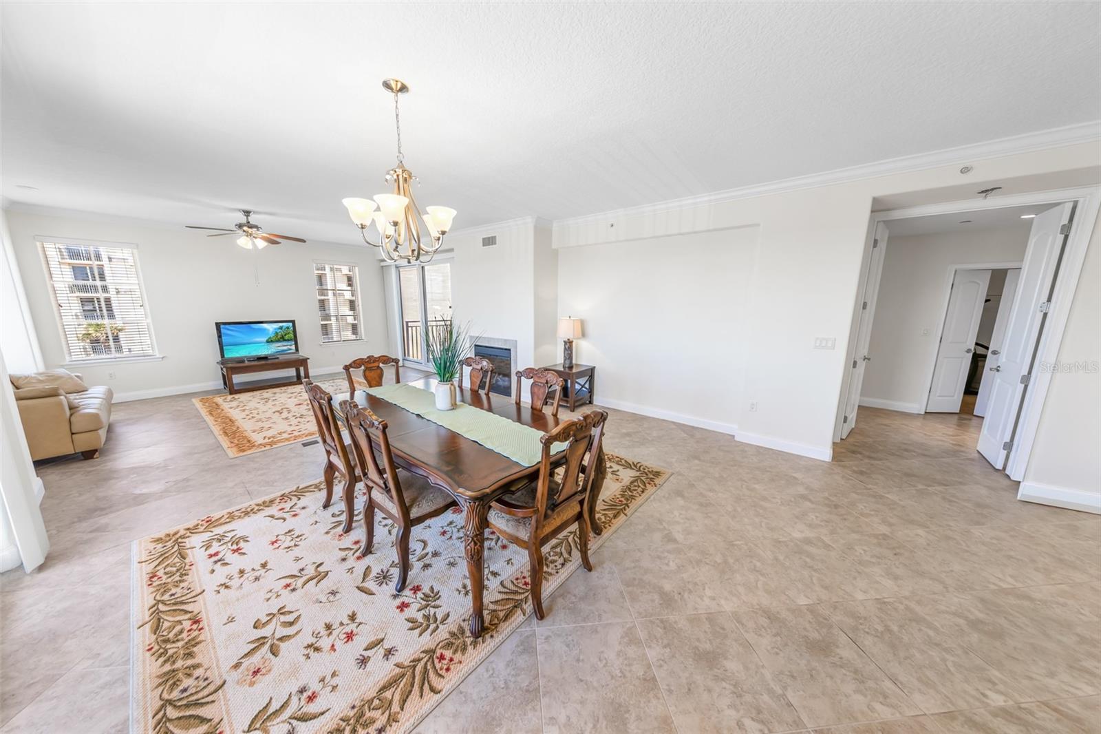 2515 S ATLANTIC AVE #301