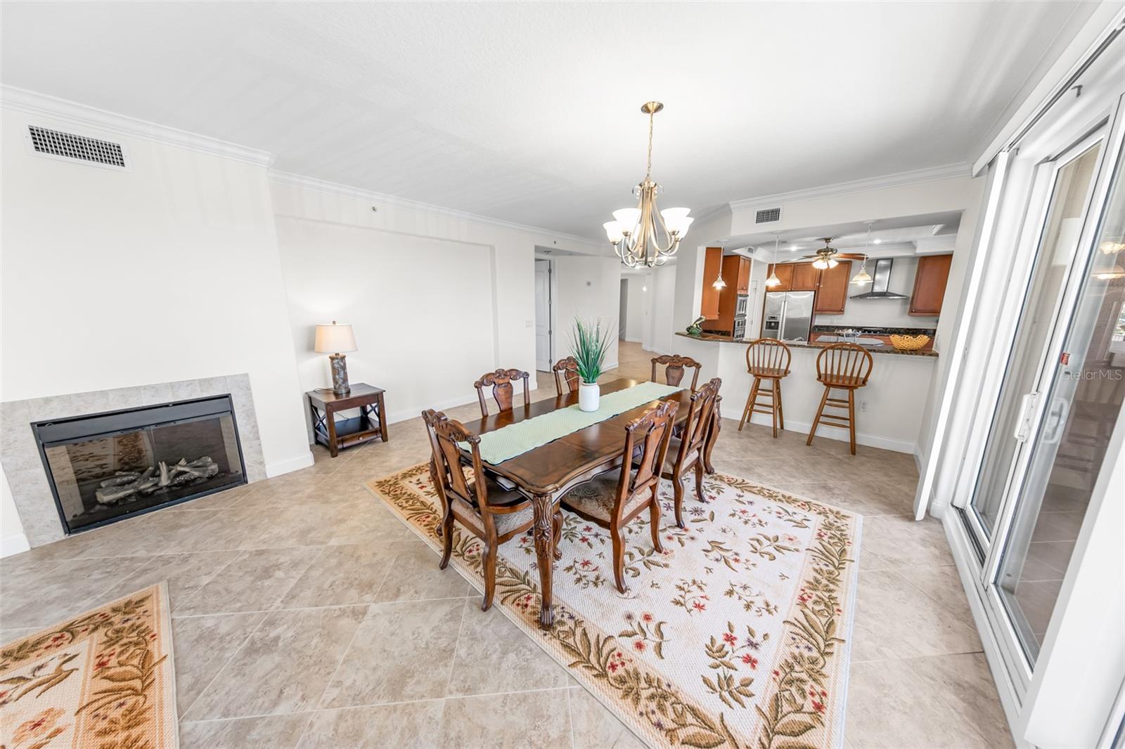 2515 S ATLANTIC AVE #301