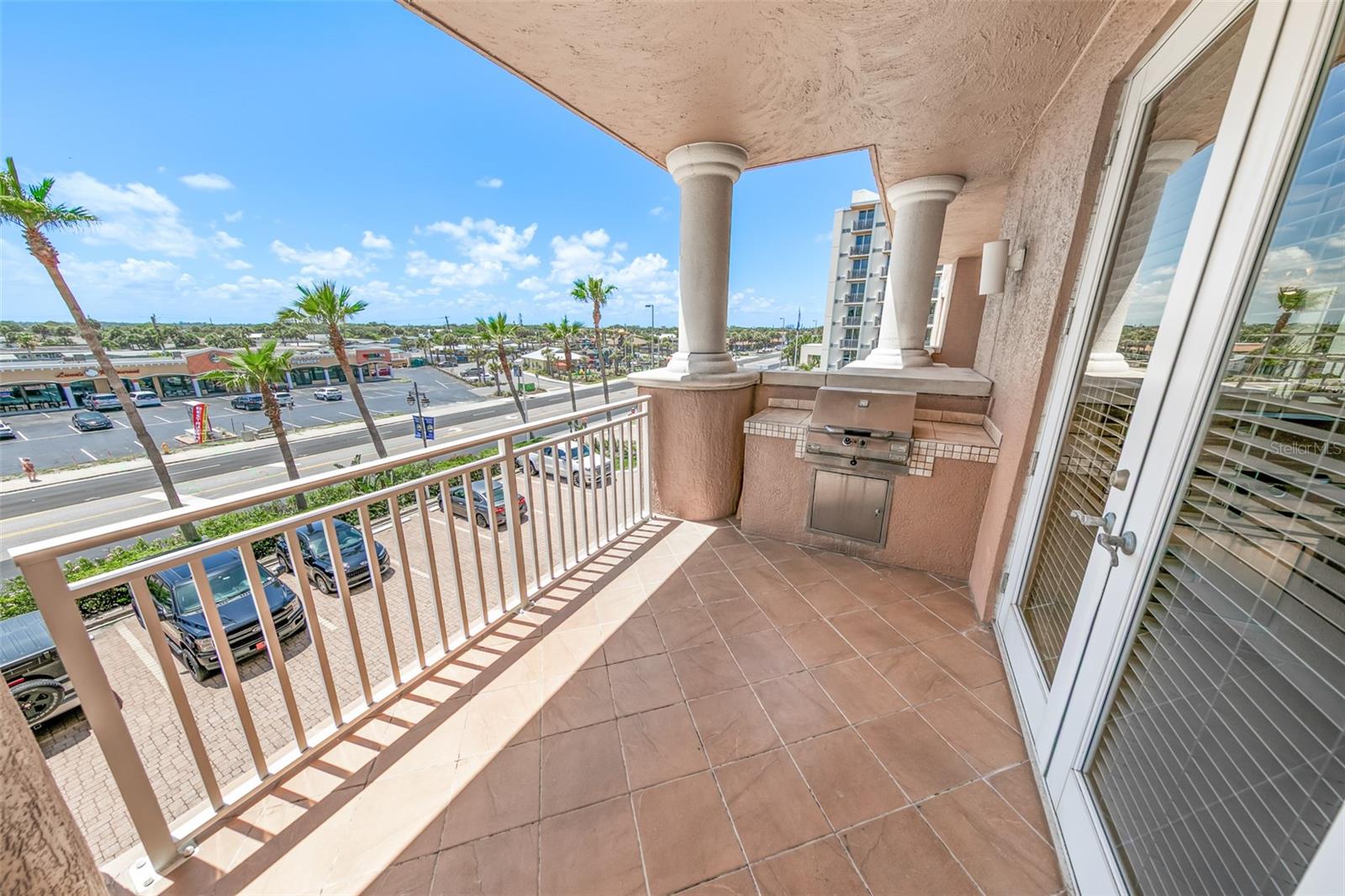 2515 S ATLANTIC AVE #301